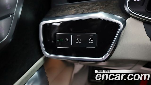 Audi A6 2020 — photo 15