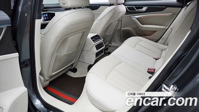Audi A6 2020 — photo 20