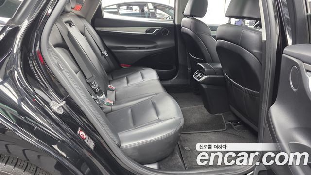 Hyundai Grandeur 2023 — photo 16