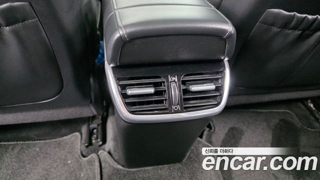 Hyundai Grandeur 2023 — photo 17