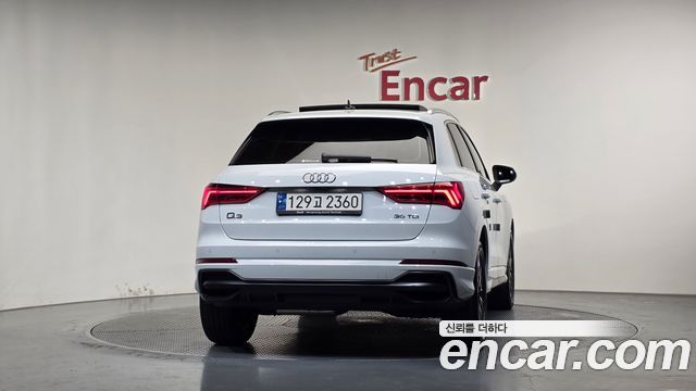 Audi Q3 2022 — photo 4