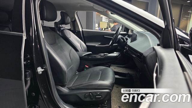Kia EV6 2022 — photo 17
