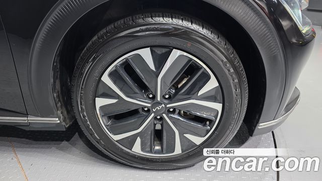 Kia EV6 2022 — photo 7