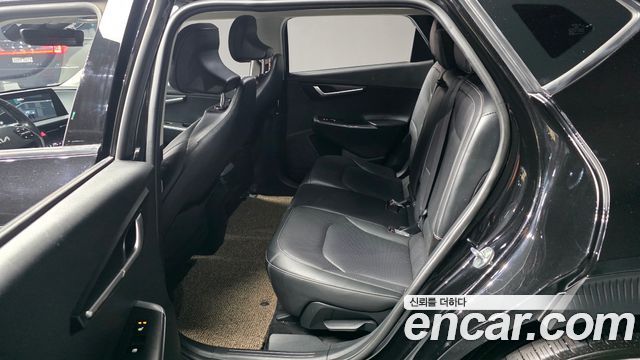 Kia EV6 2022 — photo 16