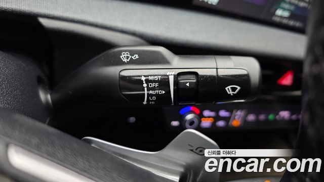 Kia EV6 2022 — photo 31