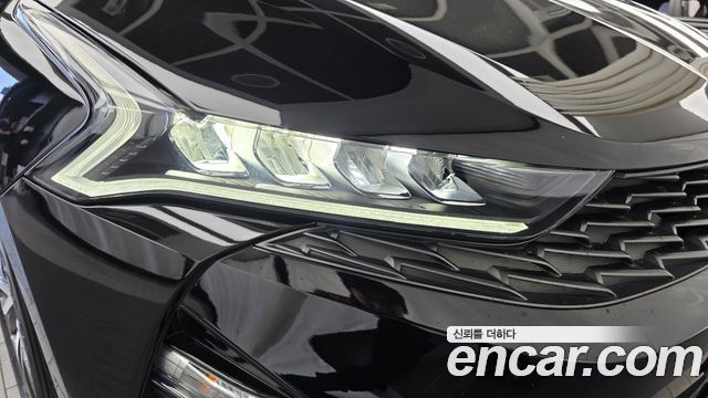 Kia K5 2023 — photo 8