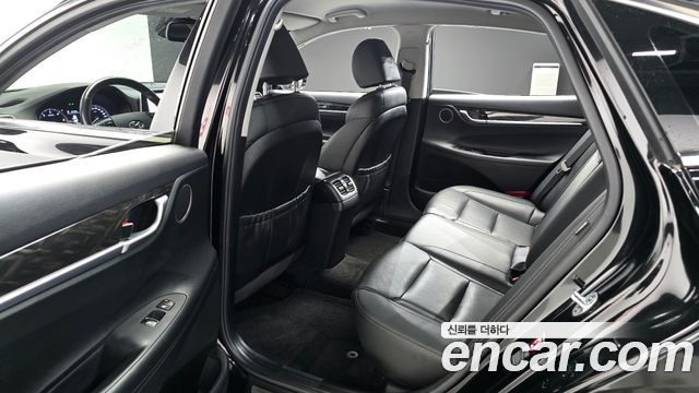 Hyundai Grandeur 2018 — photo 11