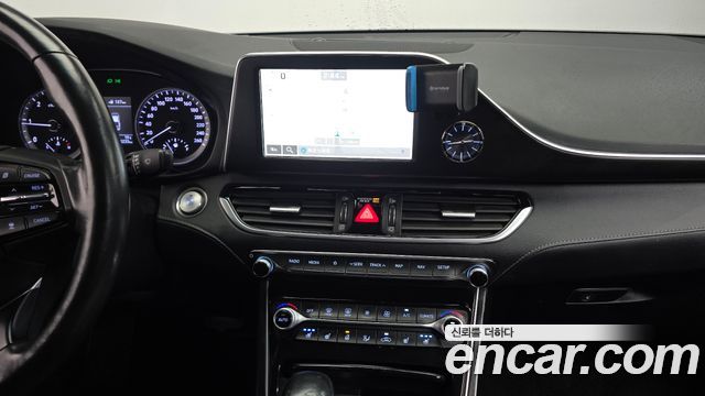 Hyundai Grandeur 2018 — photo 13