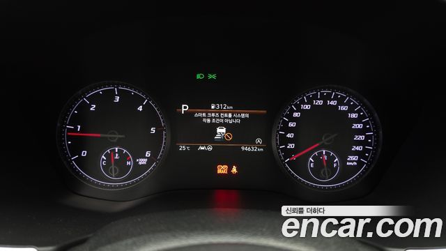 Hyundai Santafe 2022 — photo 11