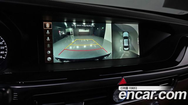 Genesis G90 2019 — photo 23
