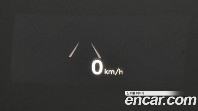 Genesis G90 2019 — photo 33