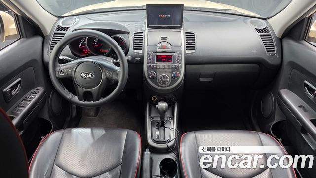 Kia Soul 2010 — photo 10
