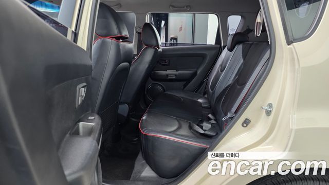 Kia Soul 2010 — photo 18