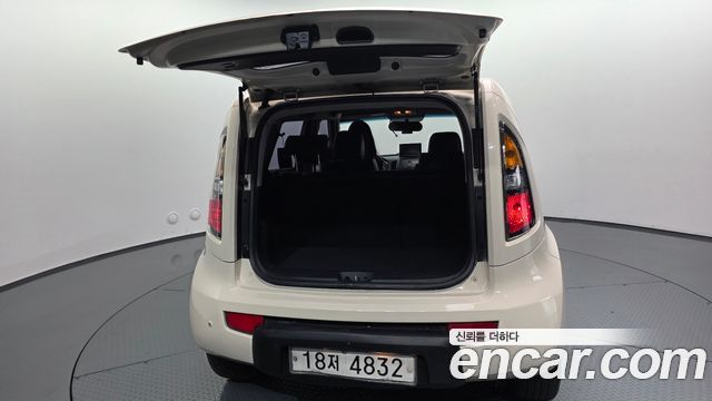 Kia Soul 2010 — photo 31