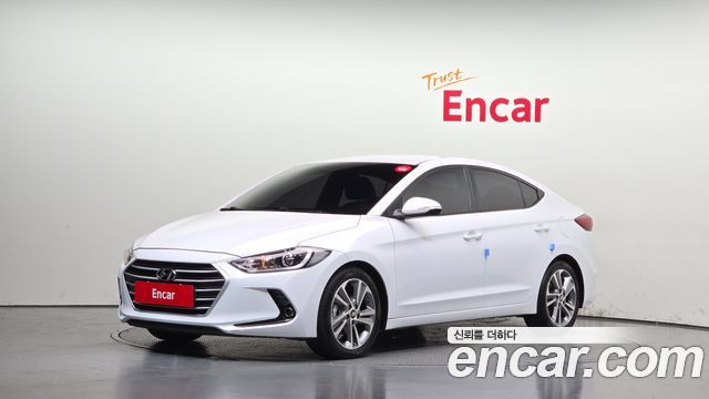 Hyundai AVANTE 2018 — photo 1