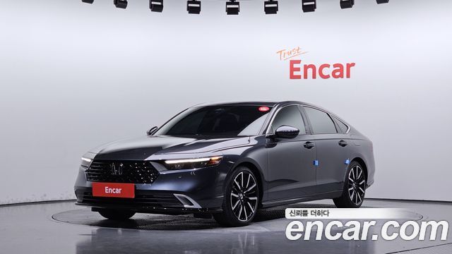 Honda Accord 2024 — photo 1