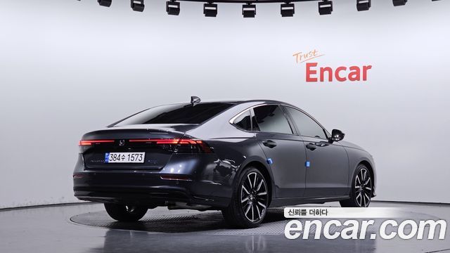 Honda Accord 2024 — photo 2