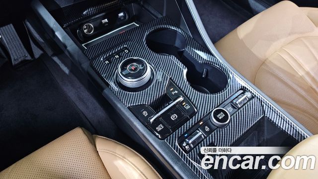 Kia K5 2023 — photo 12