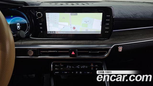 Kia K5 2023 — photo 18