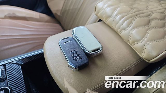 Kia K5 2023 — photo 21