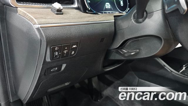 Kia K5 2023 — photo 25