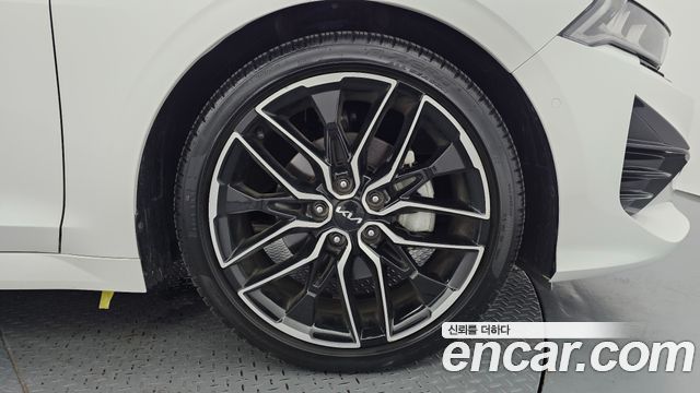 Kia K5 2023 — photo 7