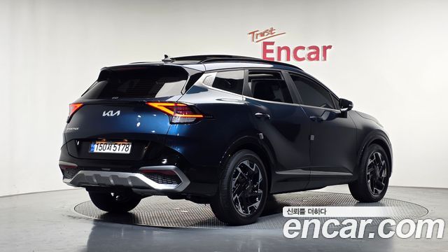 Kia Sportage 2022 — photo 2