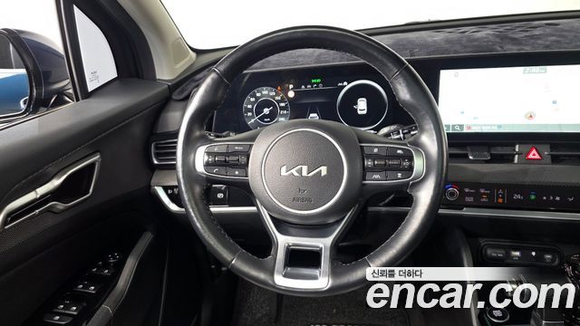 Kia Sportage 2022 — photo 14