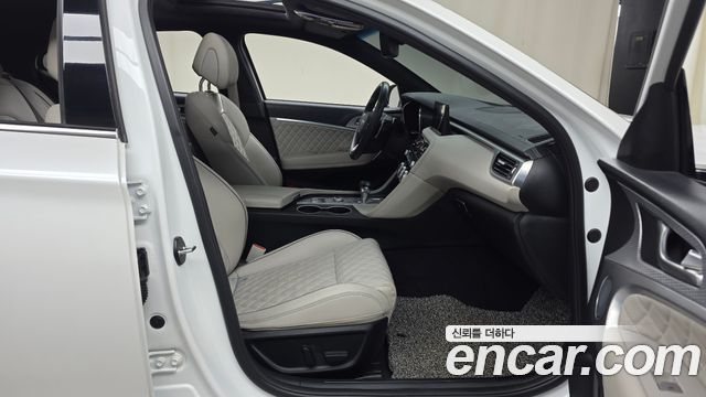 Genesis G70 2021 — photo 17