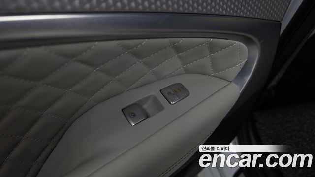 Genesis G70 2021 — photo 24
