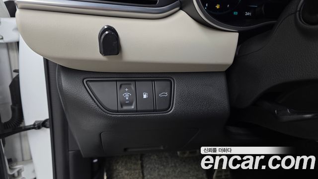 Genesis G70 2021 — photo 29