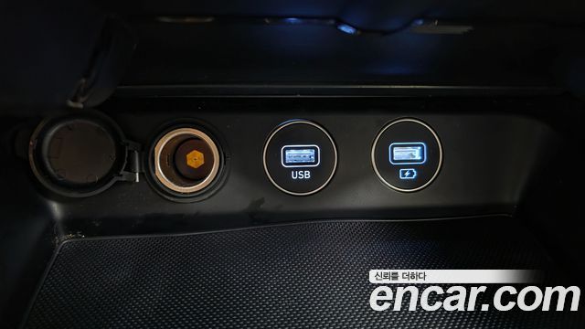 Genesis G70 2021 — photo 34