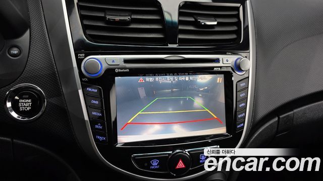 Hyundai Accent 2012 — photo 21