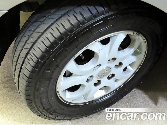 Hyundai Starex 2012 — photo 5