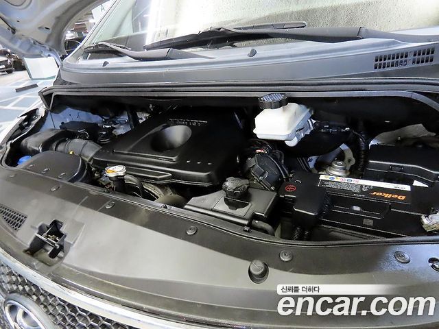 Hyundai Starex 2012 — photo 6