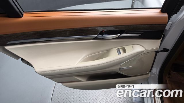 Genesis G90 2022 — photo 15