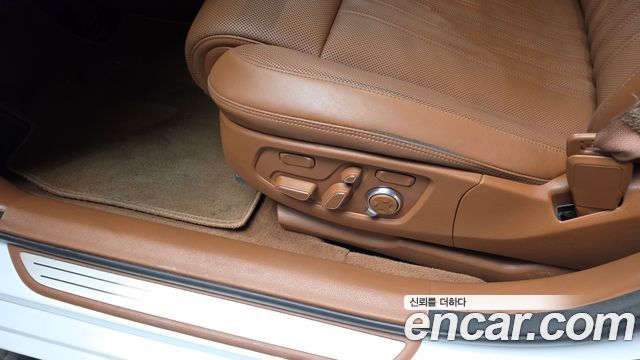 Genesis G90 2022 — photo 32