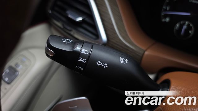 Genesis G90 2022 — photo 34