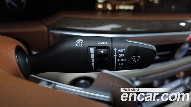 Genesis G90 2022 — photo 35