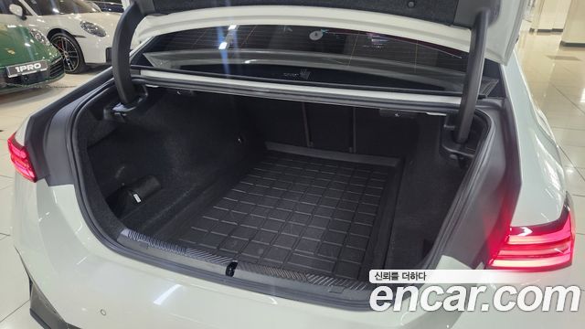 BMW 5-Series 2024 — photo 14