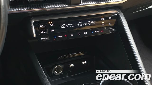 Kia K5 2020 — photo 19