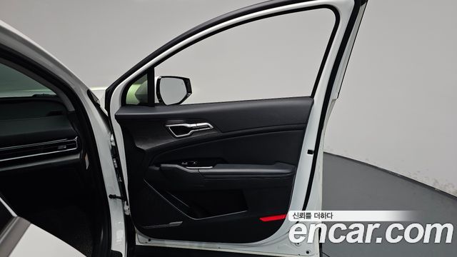 Kia Sportage 2022 — photo 27