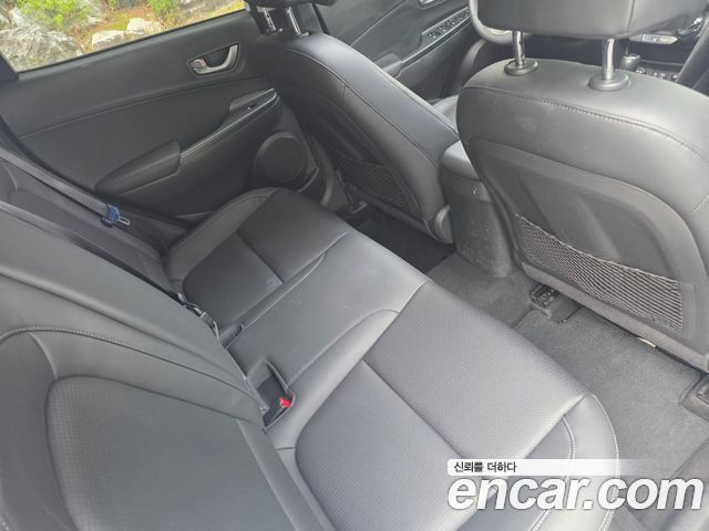 Hyundai Kona 2018 — photo 17