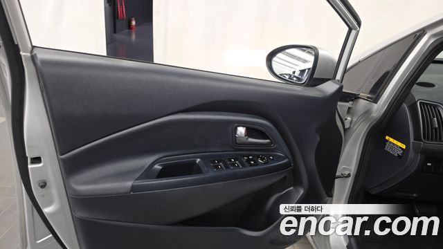 Kia pride 2015 — photo 14