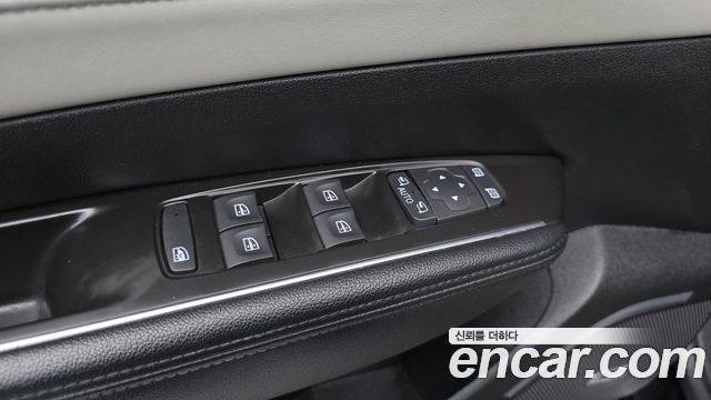 Renault Korea SM6 2017 — photo 17