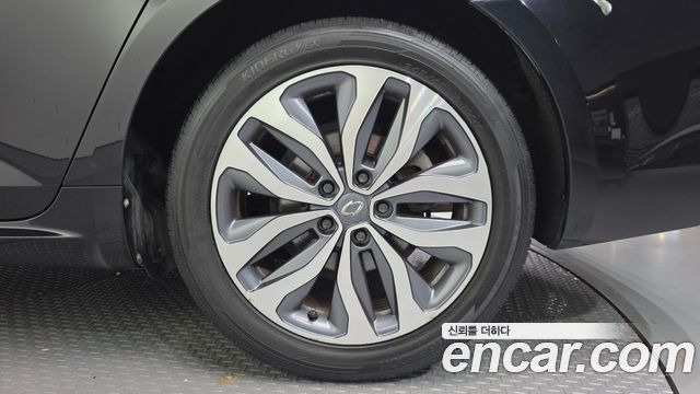 Renault Korea SM6 2017 — photo 7