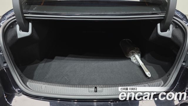 Renault Korea SM6 2017 — photo 29