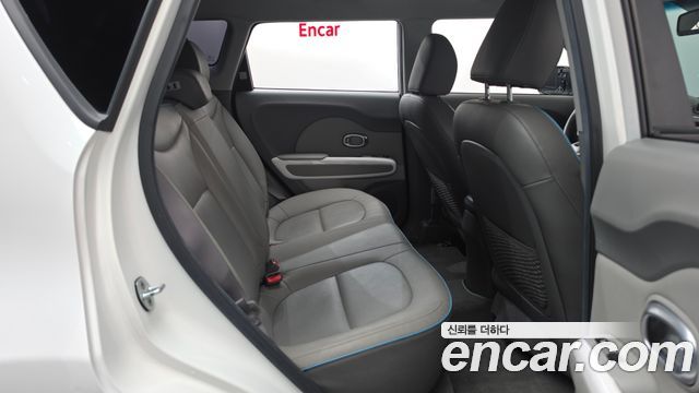 Kia Soul 2016 — photo 17