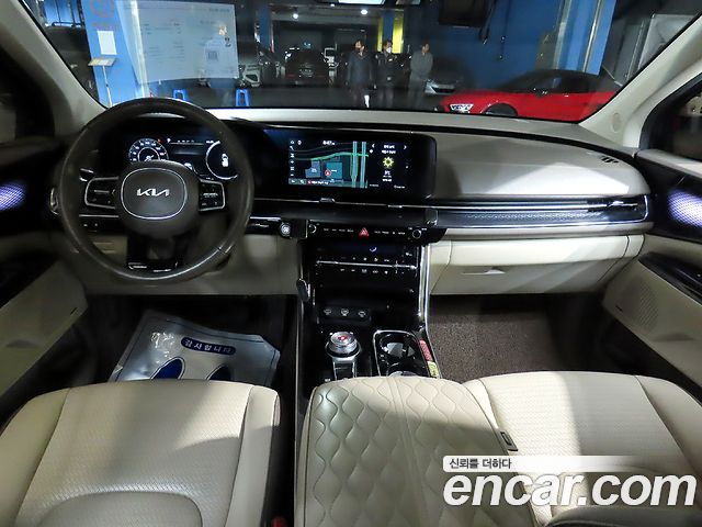 Kia Canival 2023 — photo 5