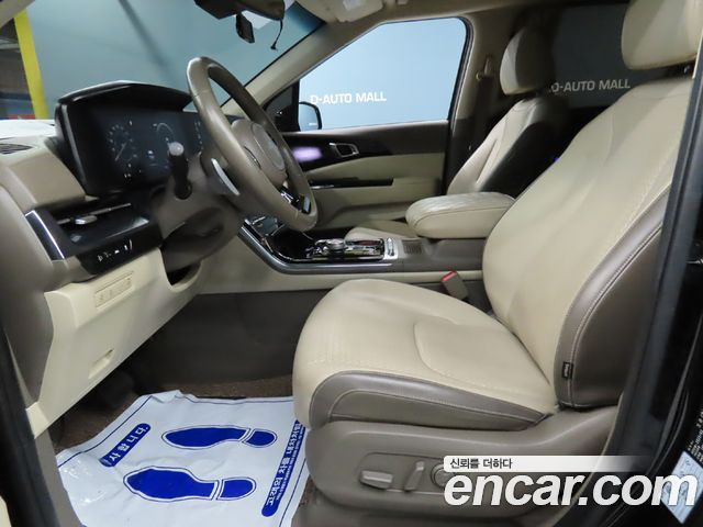 Kia Canival 2023 — photo 6